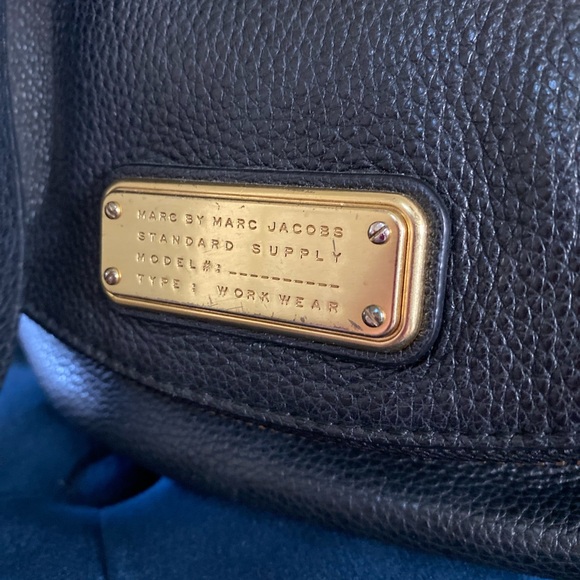 Marc Jacobs Crossbody Bag - Picture 4 of 9